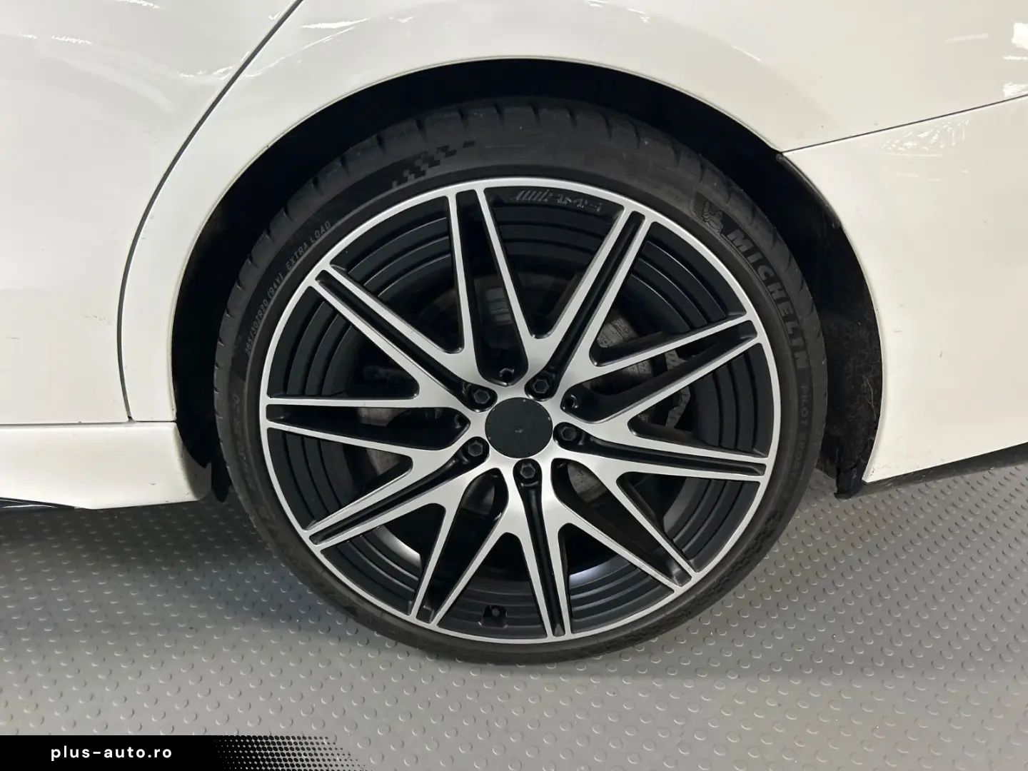 MERCEDES-BENZ C 43 AMG MB Garantie 27 -Pano-Bur-HALe&hellip;