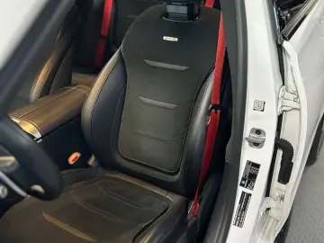 MERCEDES-BENZ C 43 AMG MB Garantie 27 -Pano-Bur-HALe…