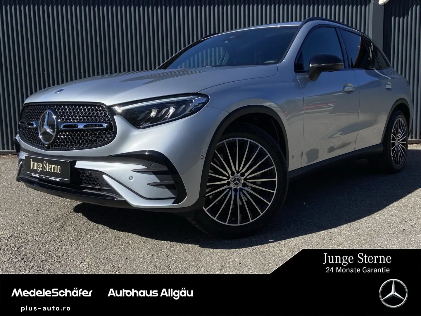 MERCEDES-BENZ GLC 220 d 4M AMG Night 20 ; AHK Distr LED Kam