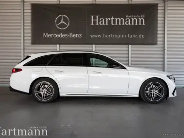 MERCEDES-BENZ E 220 d T AMG Night Pano Leder AHK KeyGo 360