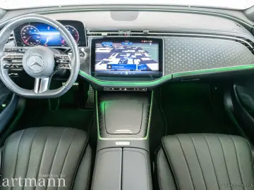 MERCEDES-BENZ E 220 d T AMG Night Pano Leder AHK KeyGo 360