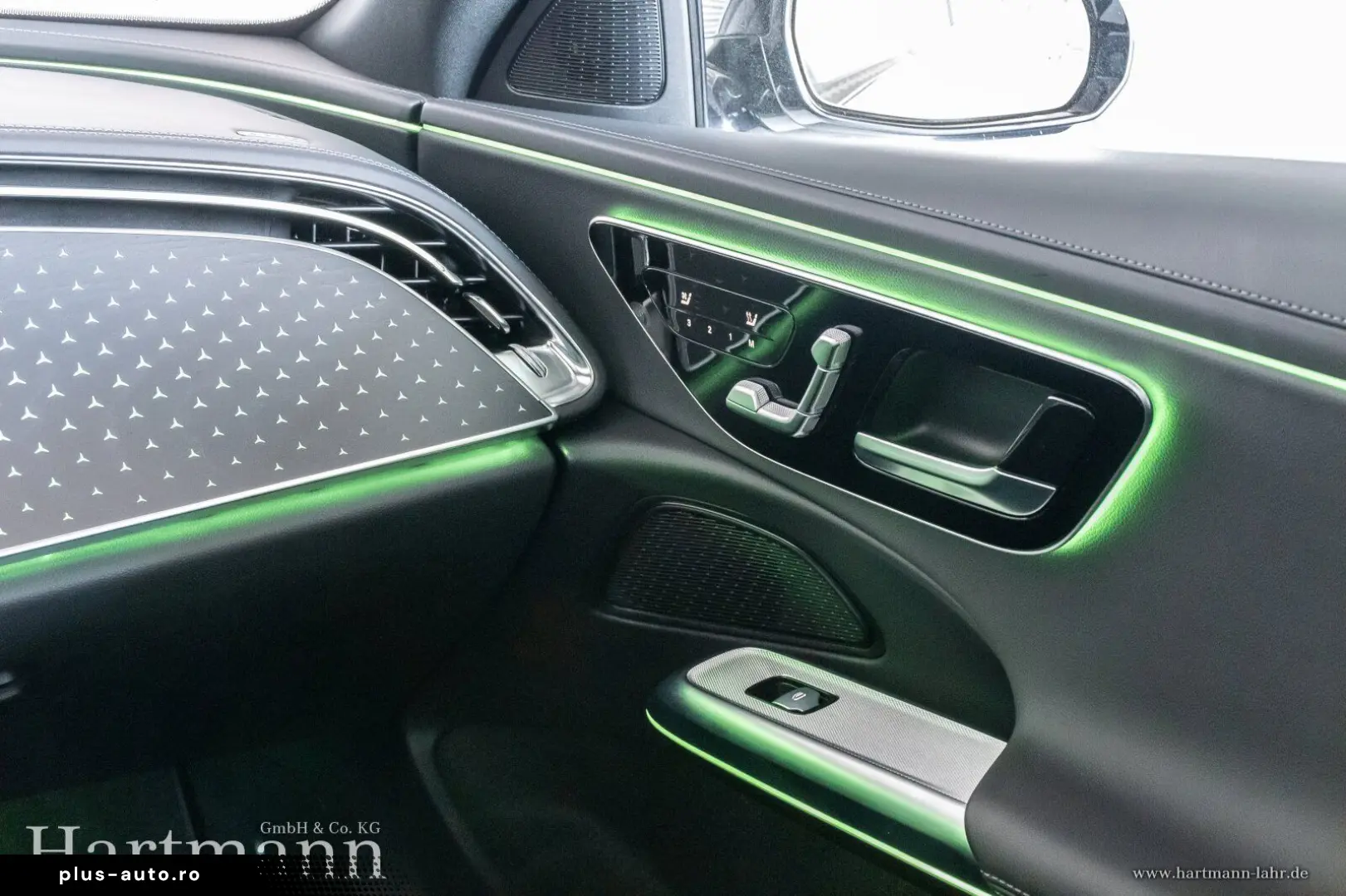 MERCEDES-BENZ E 220 d T AMG Night Pano Leder AHK KeyGo 360