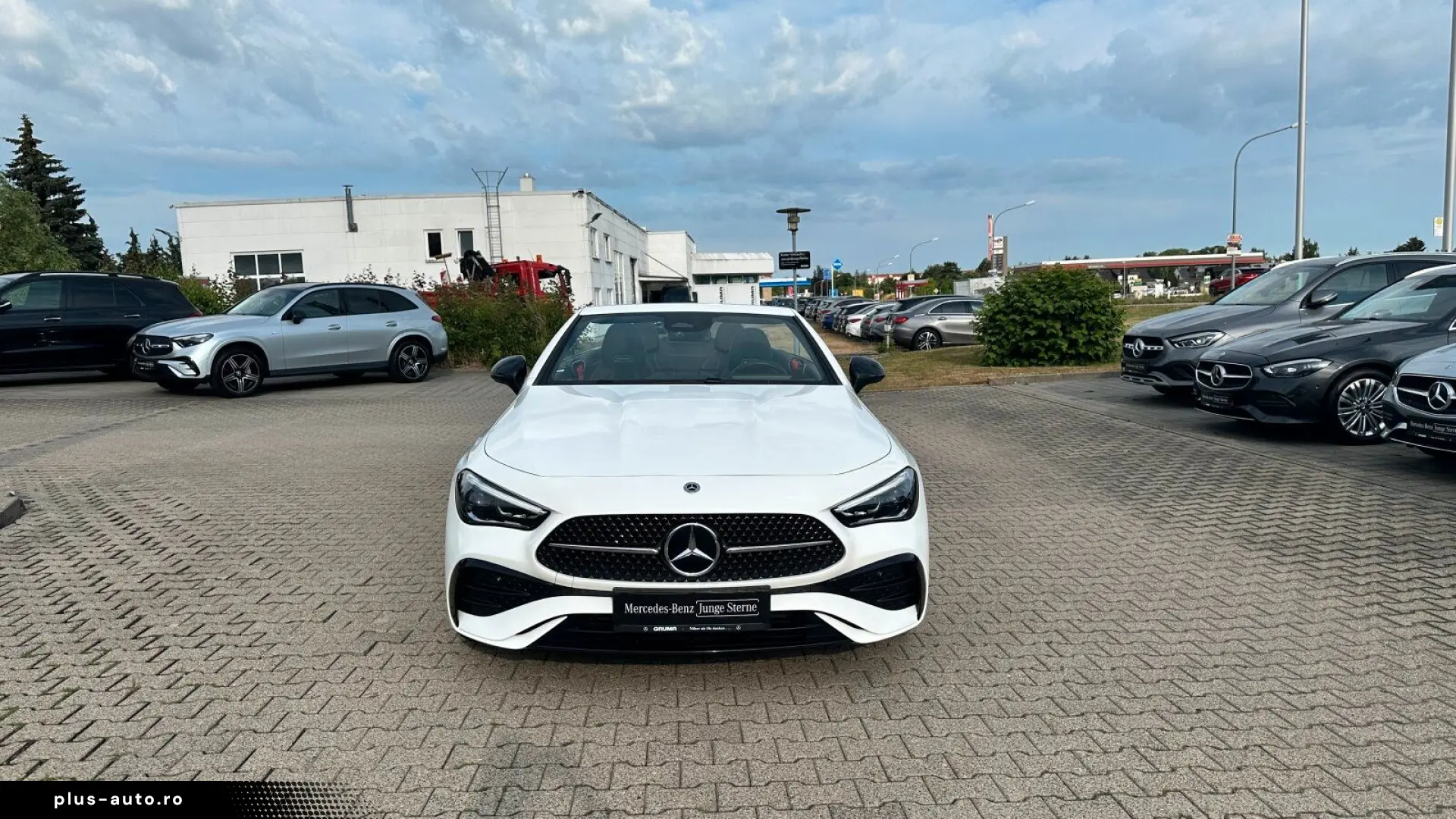 MERCEDES-BENZ CLE 200 Cabriolet AMG Night Burmester Mem RüK