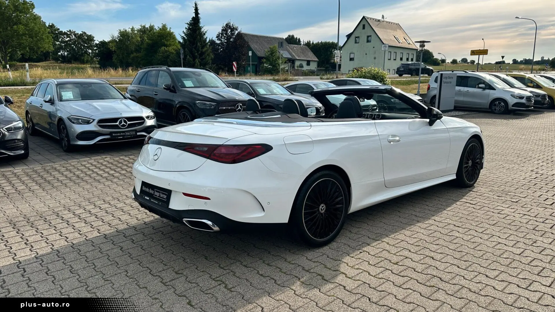 MERCEDES-BENZ CLE 200 Cabriolet AMG Night Burmester Mem RüK