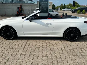MERCEDES-BENZ CLE 200 Cabriolet AMG Night Burmester Mem RüK