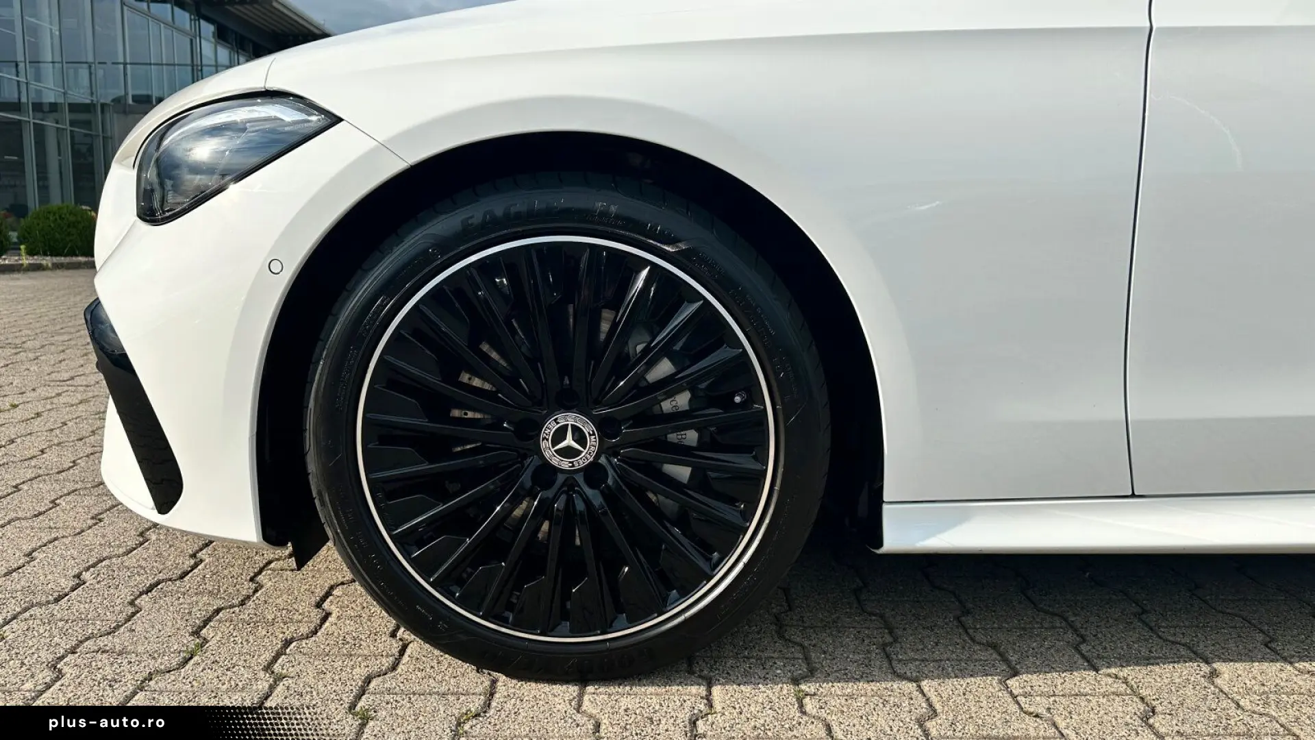 MERCEDES-BENZ CLE 200 Cabriolet AMG Night Burmester Mem RüK