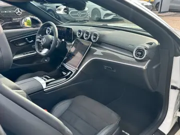 MERCEDES-BENZ CLE 200 Cabriolet AMG Night Burmester Mem RüK