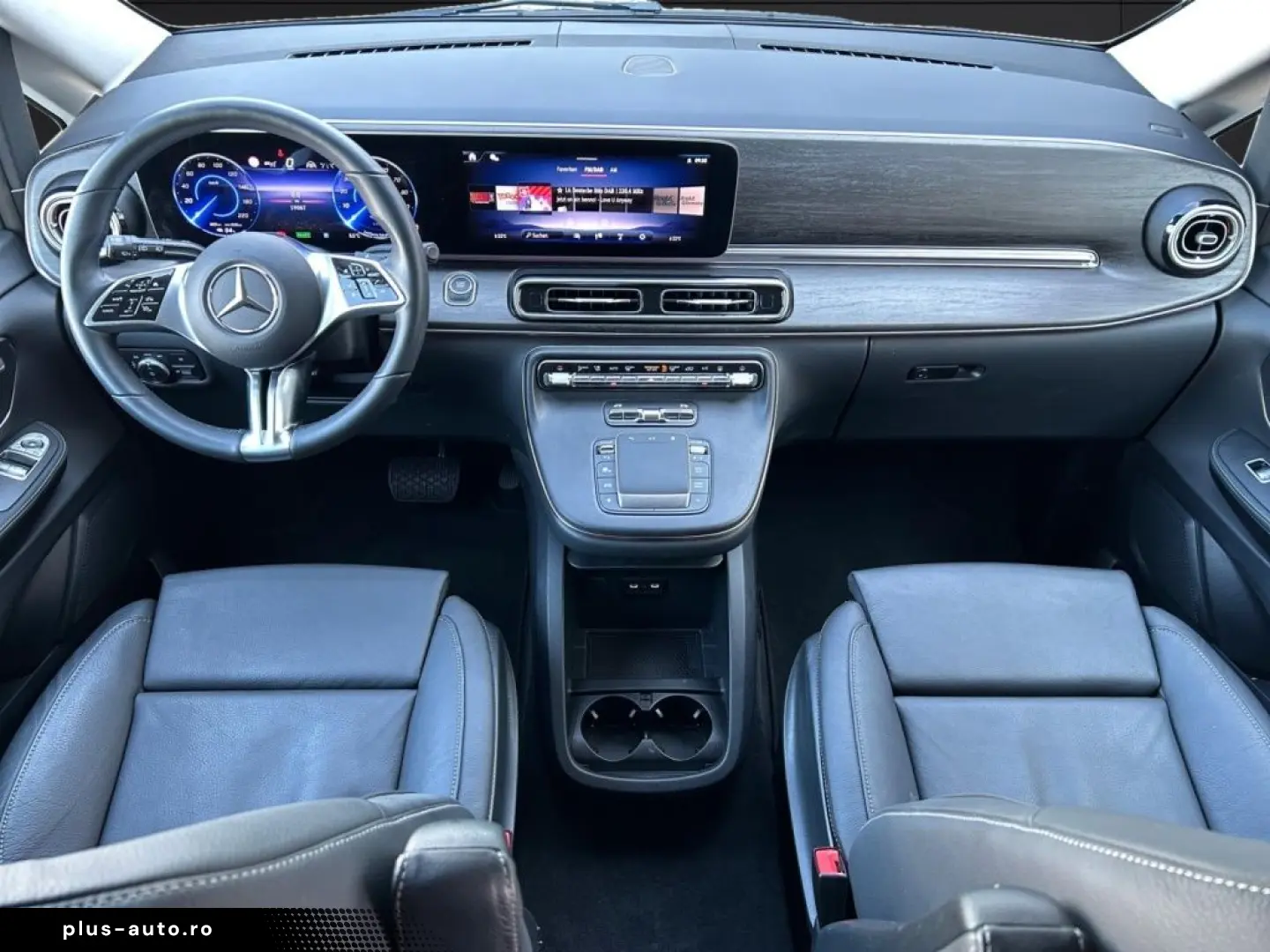MERCEDES-BENZ EQV 300 AVANTGARDE Lang LED LIEGE DISTR KAMERA