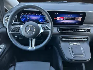 MERCEDES-BENZ EQV 300 AVANTGARDE Lang LED LIEGE DISTR KAMERA