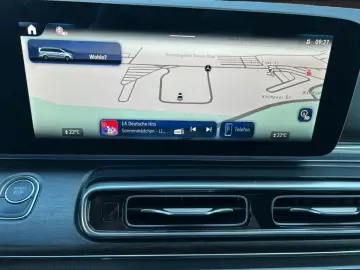 MERCEDES-BENZ EQV 300 AVANTGARDE Lang LED LIEGE DISTR KAMERA