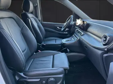 MERCEDES-BENZ EQV 300 AVANTGARDE Lang LED LIEGE DISTR KAMERA