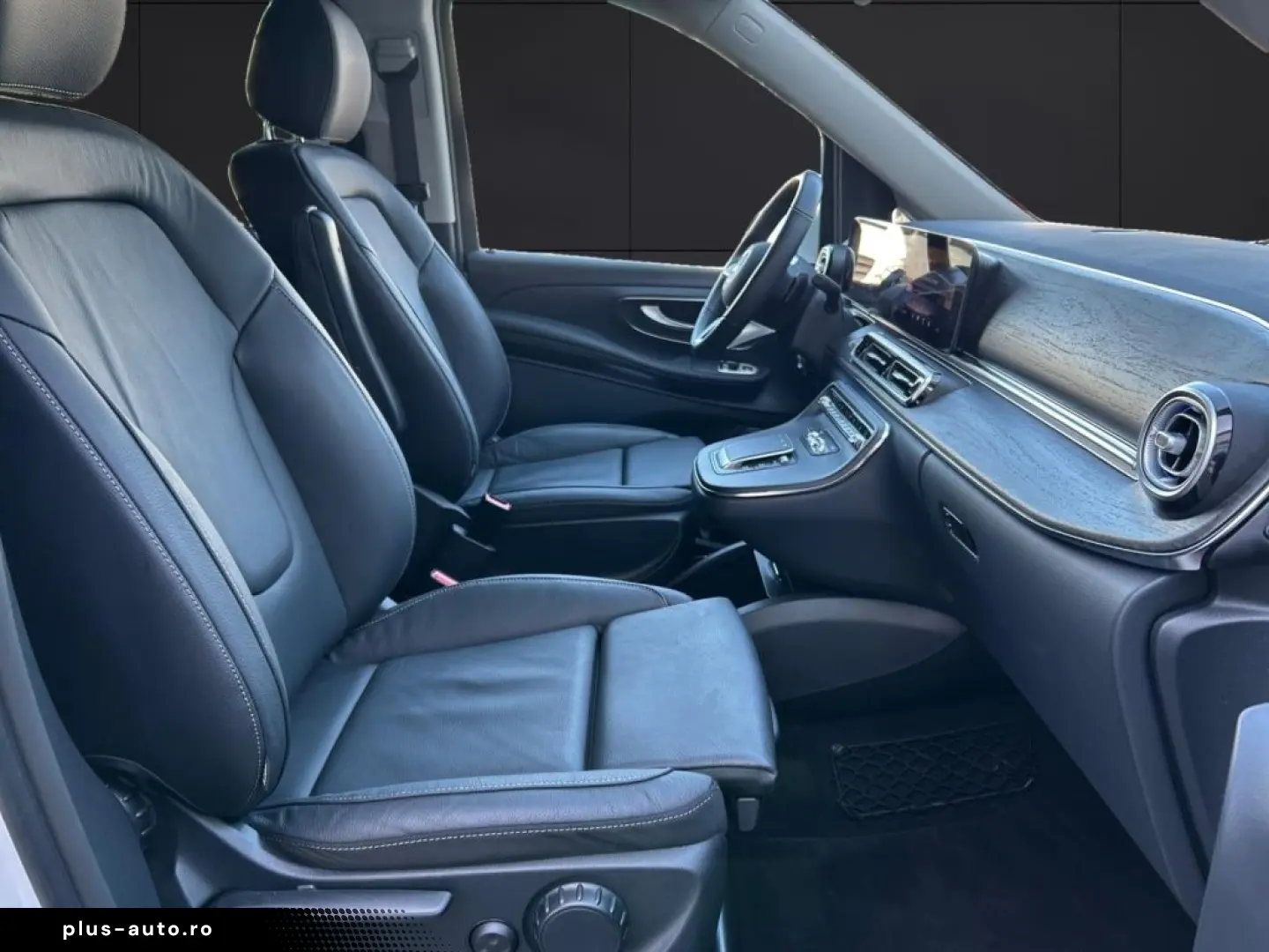 MERCEDES-BENZ EQV 300 AVANTGARDE Lang LED LIEGE DISTR KAMERA