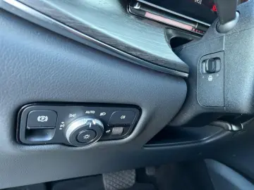 MERCEDES-BENZ EQV 300 AVANTGARDE Lang LED LIEGE DISTR KAMERA