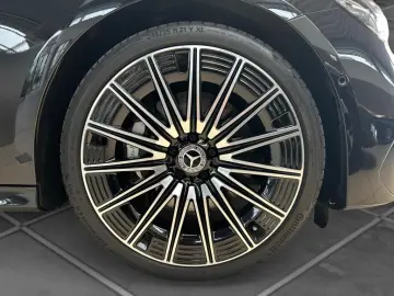 MERCEDES-BENZ E 450 d 4MATIC AMG Premium Head Up AHV