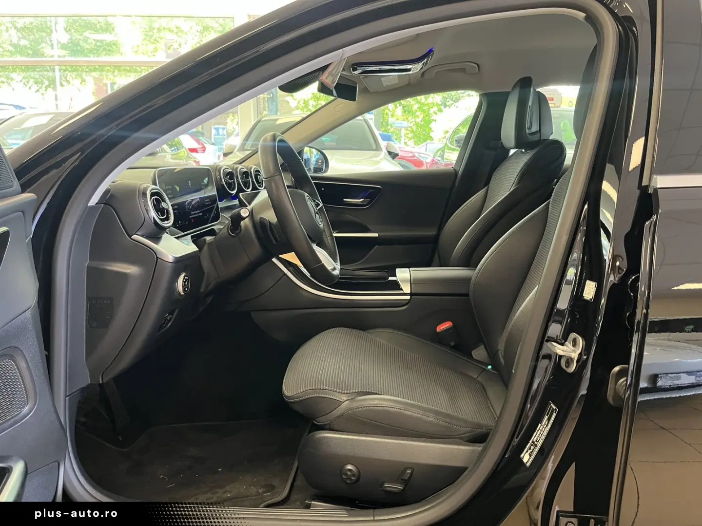 MERCEDES-BENZ C 200 MBUX CAM SHZ Navi 1Hand ST-Heiz