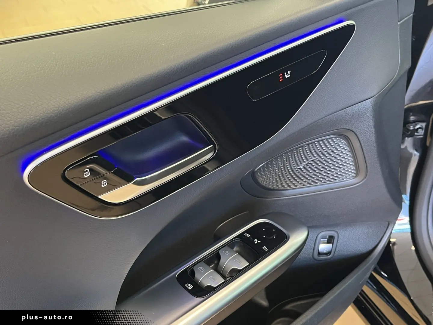 MERCEDES-BENZ C 200 MBUX CAM SHZ Navi 1Hand ST-Heiz