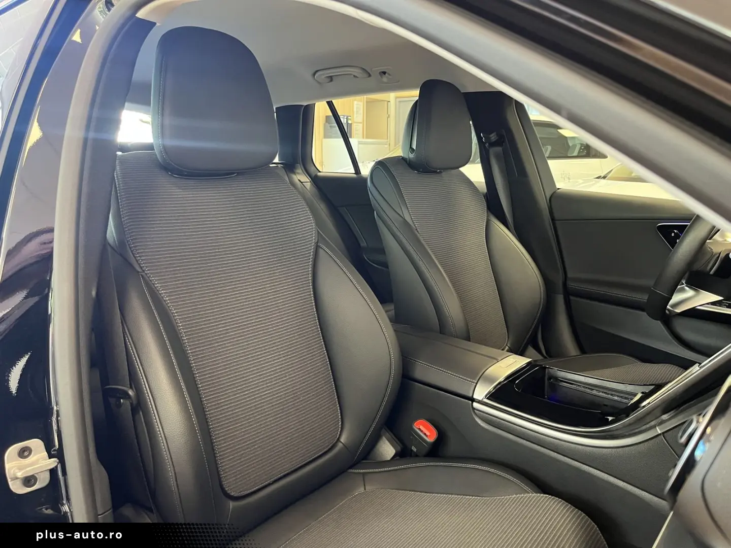 MERCEDES-BENZ C 200 MBUX CAM SHZ Navi 1Hand ST-Heiz