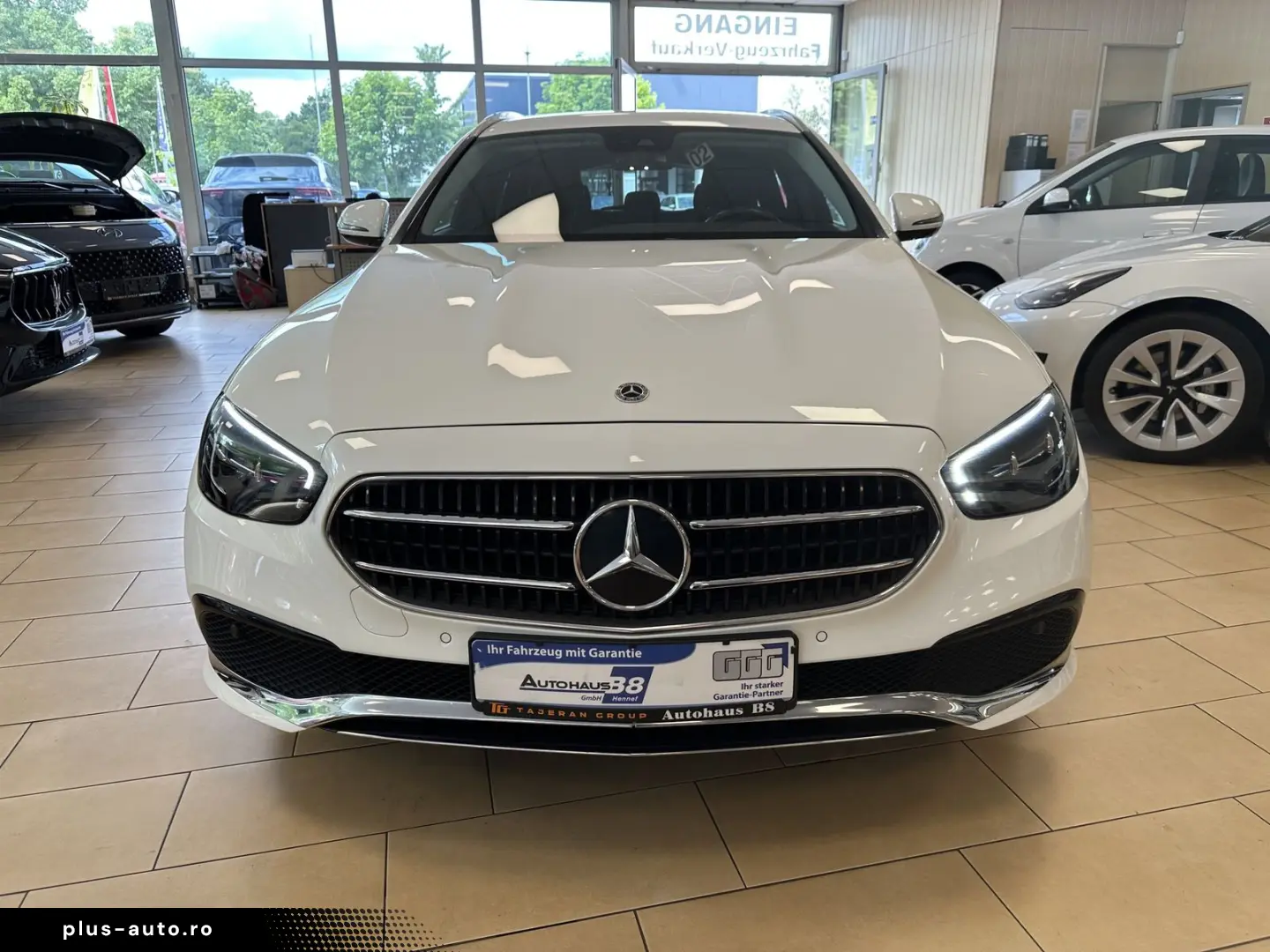 MERCEDES-BENZ E 300  AHK CAM Ambiente MBUX