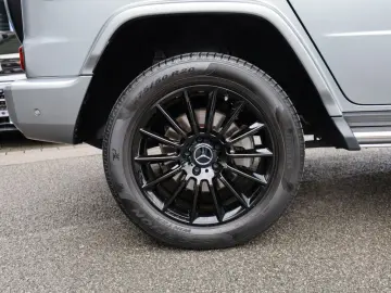 MERCEDES-BENZ G400 d AMG Line NIGHT AHK STANDHZ. SHD MULTIB.