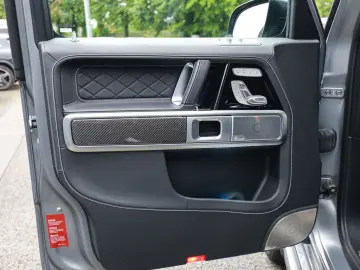 MERCEDES-BENZ G400 d AMG Line NIGHT AHK STANDHZ. SHD MULTIB.