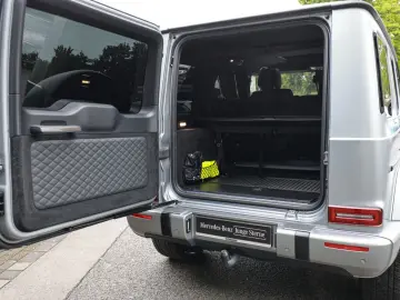 MERCEDES-BENZ G400 d AMG Line NIGHT AHK STANDHZ. SHD MULTIB.