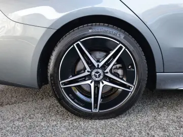 MERCEDES-BENZ C 220 d AMG Sport AHK Distr. LED Navi Ka