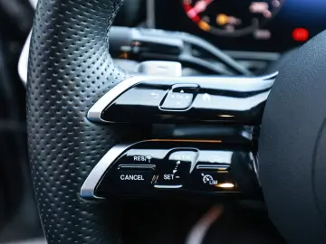 MERCEDES-BENZ C 220 d AMG Sport AHK Distr. LED Navi Ka