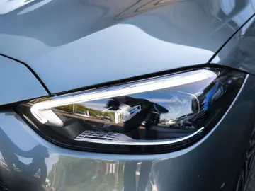 MERCEDES-BENZ C 220 d AMG Sport AHK Distr. LED Navi Ka