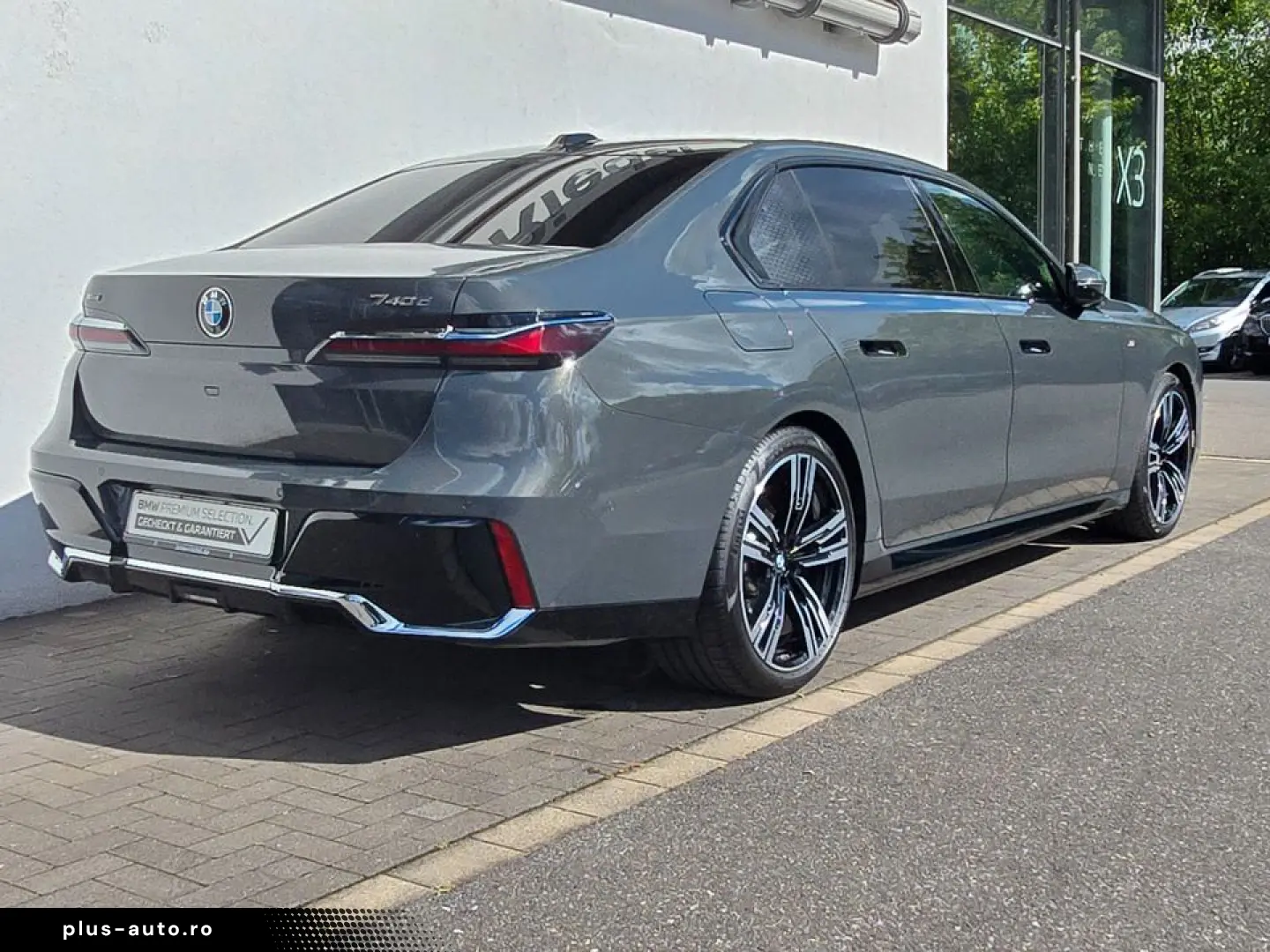 BMW 740d xDrive M Sportpaket Standhzg SkyLounge 21