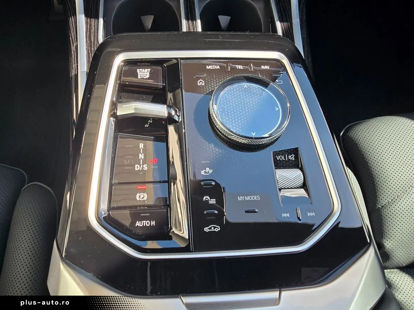 BMW 740d xDrive M Sportpaket Standhzg SkyLounge 21