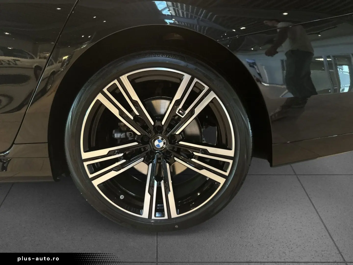 BMW 740d xDr M Sport StHz AHK SkyL B&W AutoB Iconic