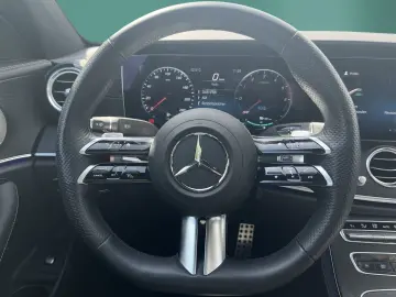 MERCEDES-BENZ E 300 de 4M AMG NIGHT MLED 360  HUD PA…