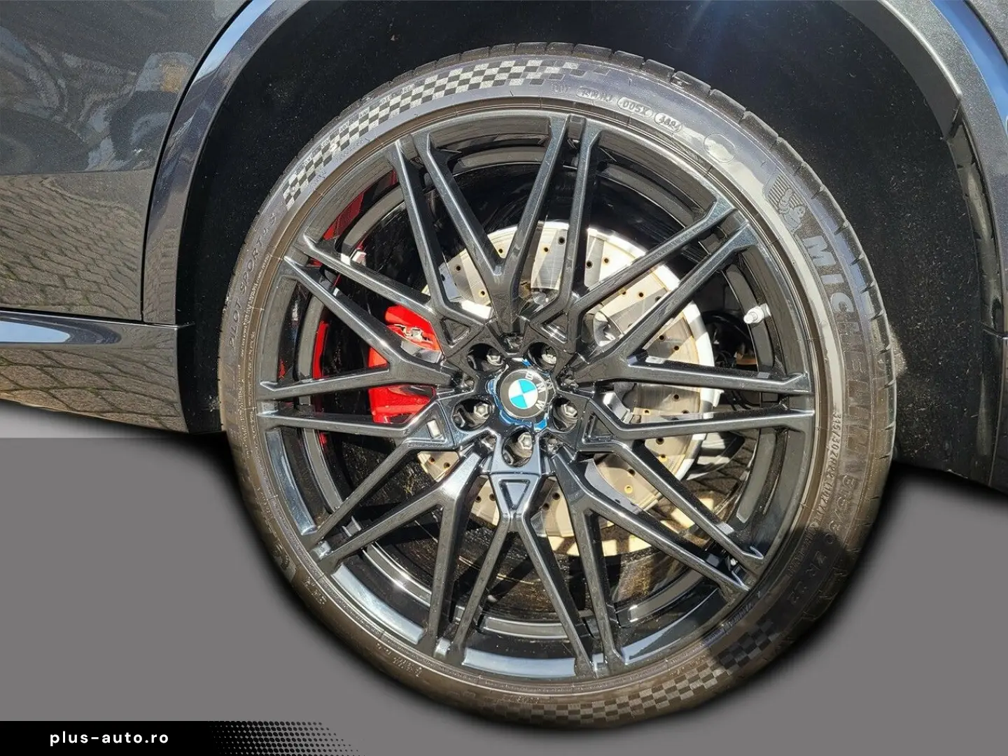 BMW X5 M Competition 8-fach Pano B&W AHK Massage