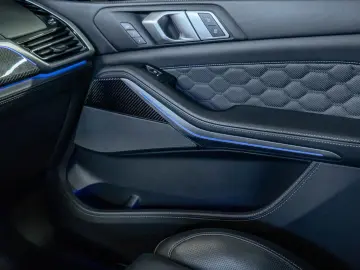 BMW X5 M Competition V8 AHK 360  H&K SOFT SKY-LOUNGE
