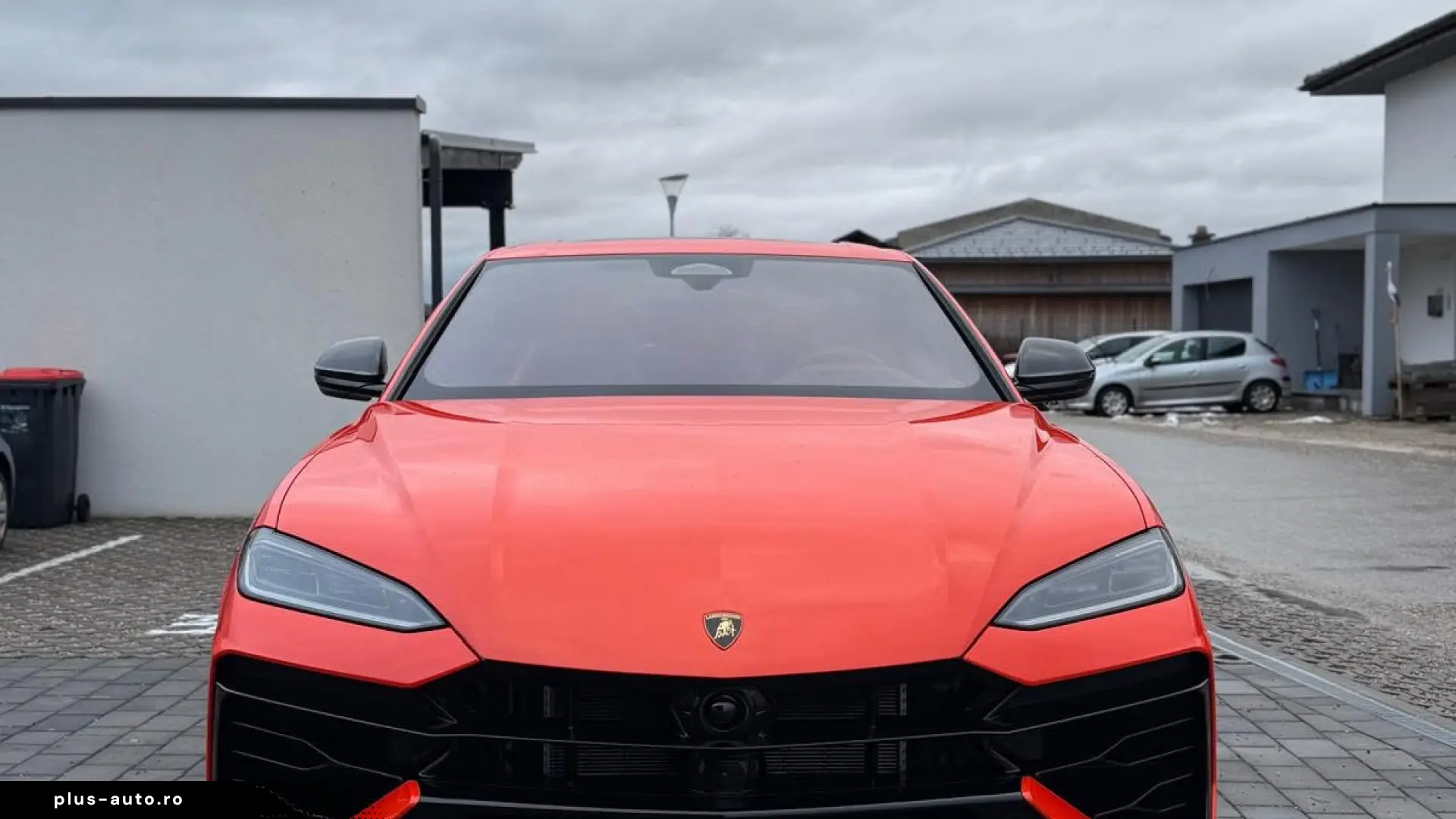 Lamborghini URUS SE 2026   Finanțare Leasing