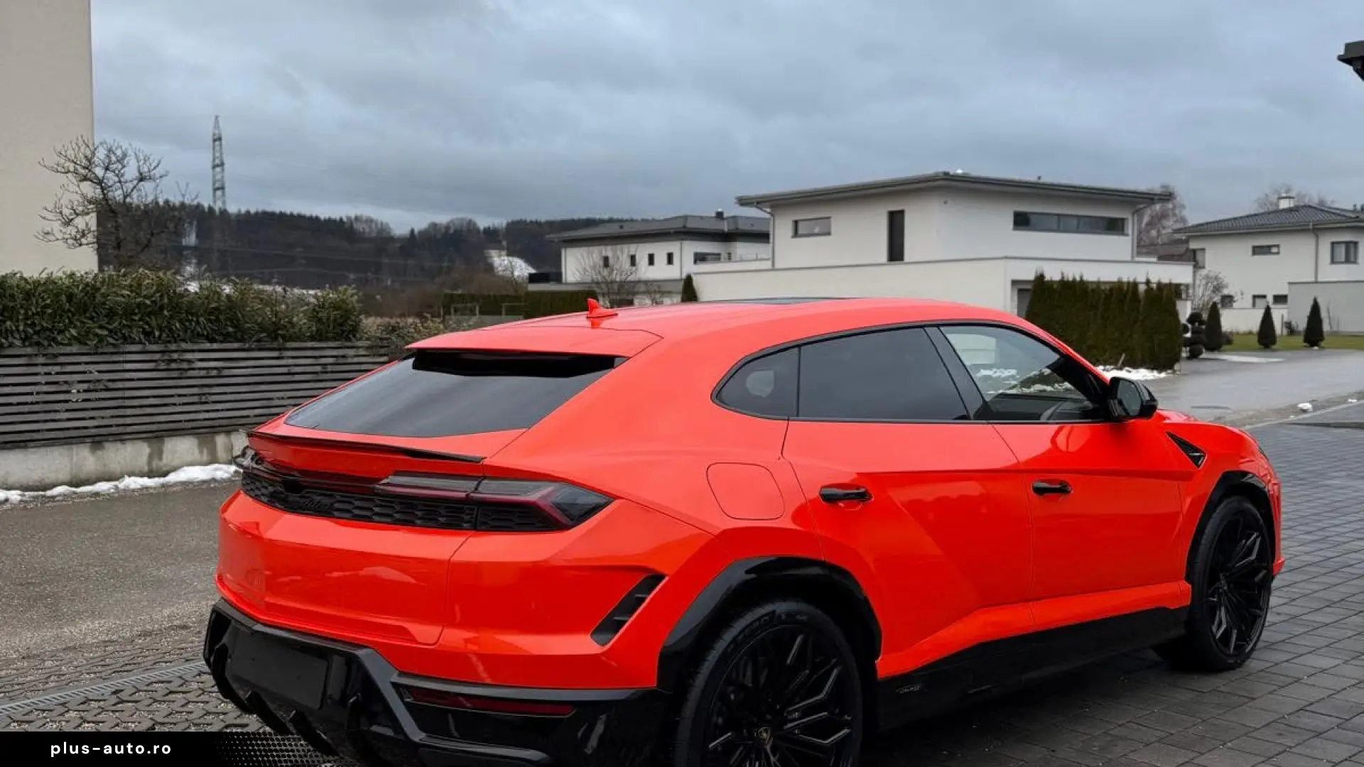 Lamborghini URUS SE 2026   Finanțare Leasing