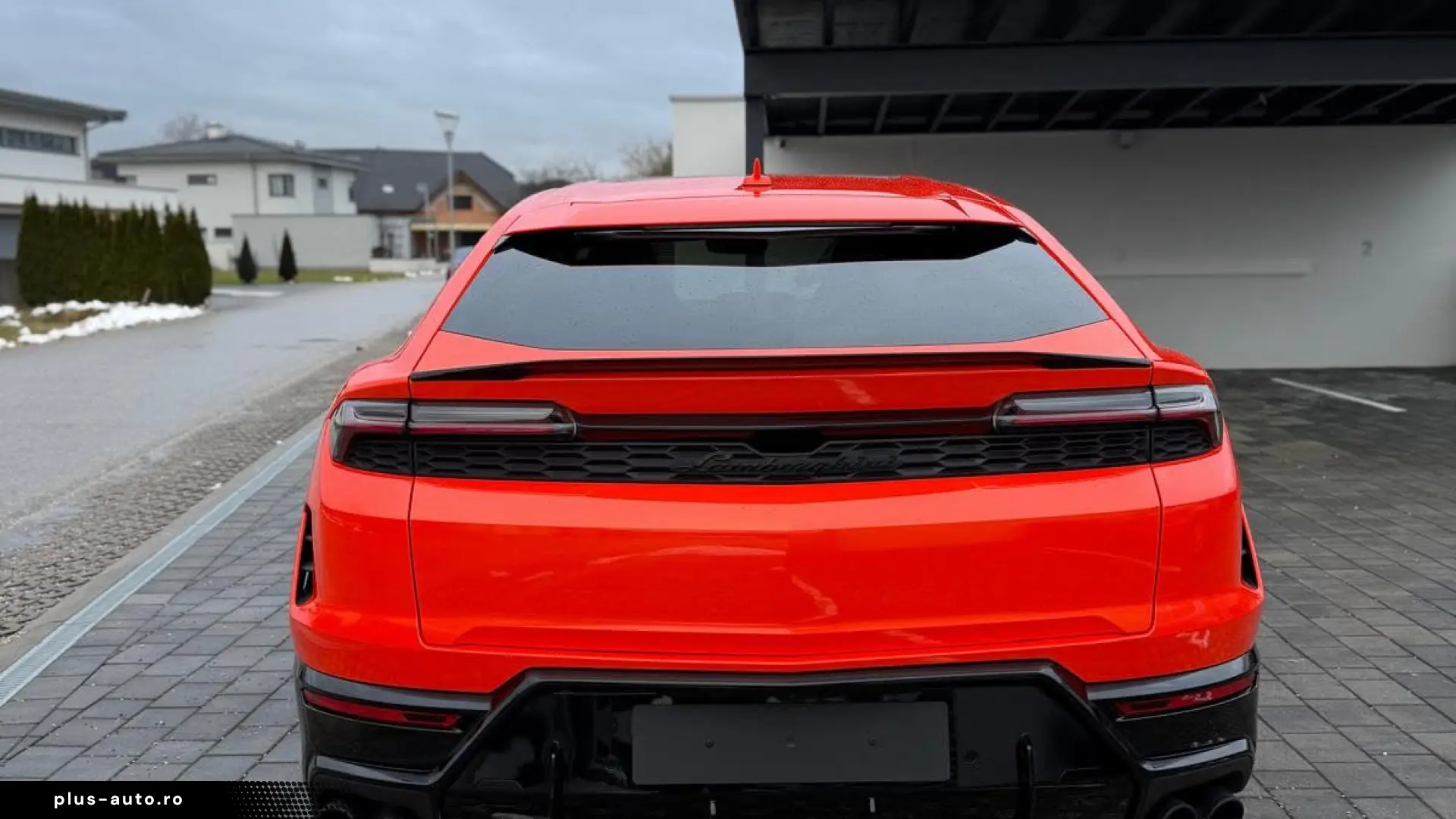 Lamborghini URUS SE 2026   Finanțare Leasing