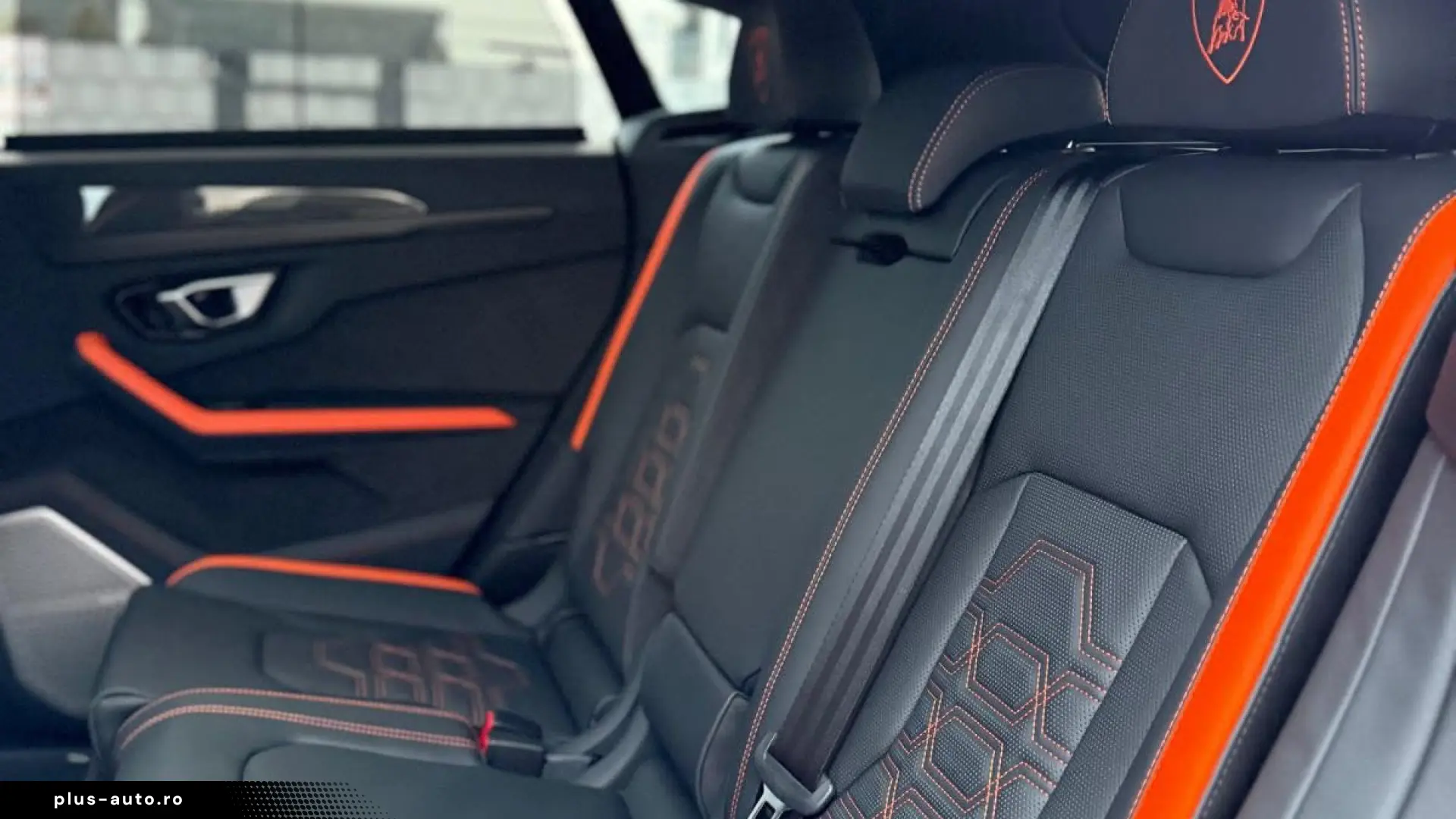 Lamborghini URUS SE 2026   Finanțare Leasing