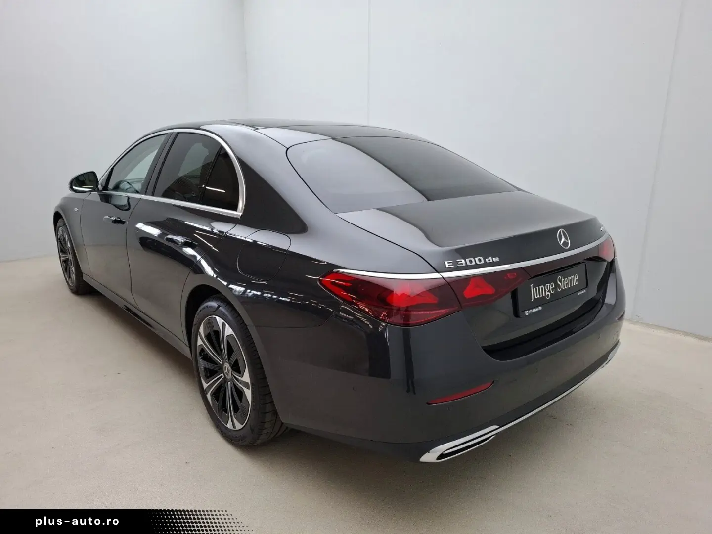 MERCEDES-BENZ E 300 de 4M Avantgarde Advanced Pano H&hellip;