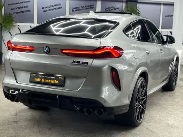BMW X6 M  COMPETITION LASER FULL CARBON PANO HUD H&K
