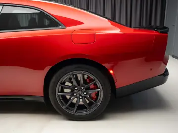 Dodge Charger Scatpack Daytona EV Stage 2