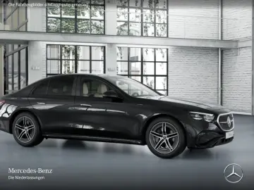 MERCEDES-BENZ E 300 de 4M AMG Prem. PANO NIGHT FAHRA…