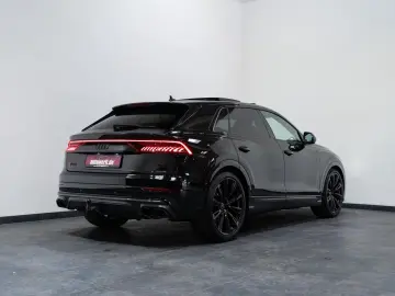 AUDI SQ8 QU COMPETITION PLUS IN&OUT CARBON MATRIX HEA