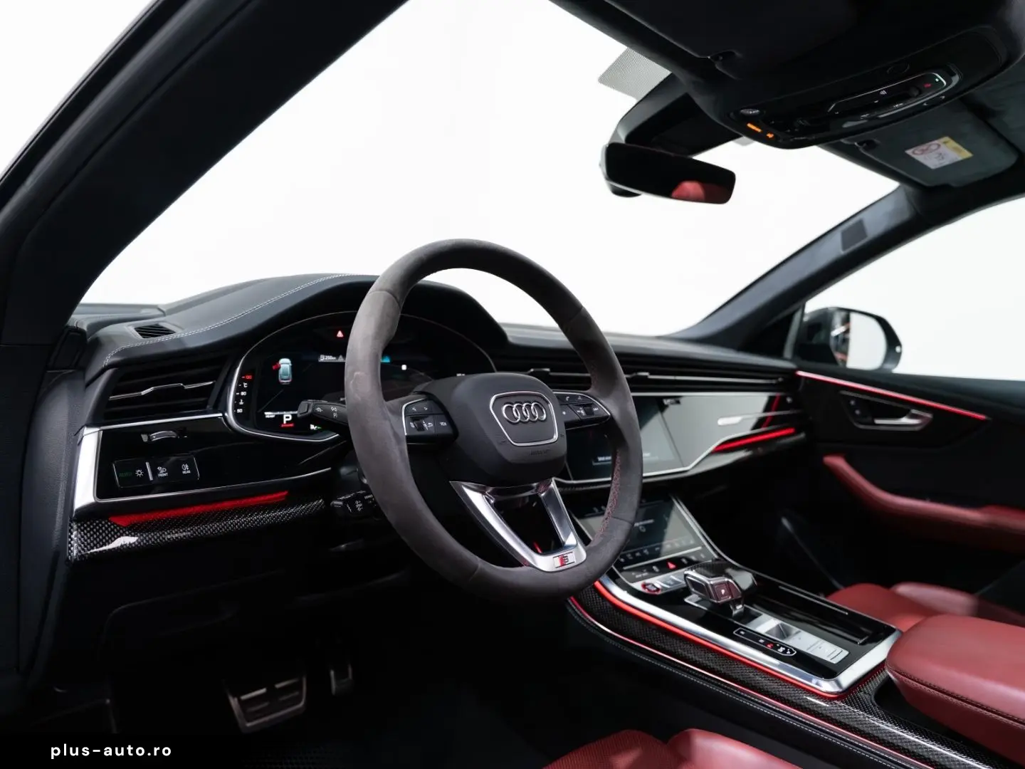 AUDI SQ8 QU COMPETITION PLUS IN&OUT CARBON MATRIX HEA