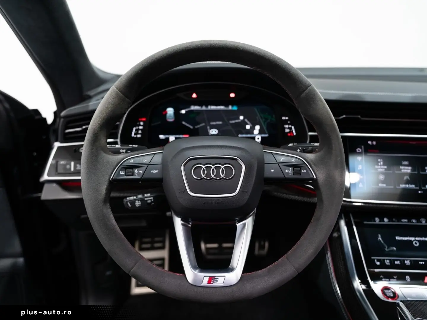 AUDI SQ8 QU COMPETITION PLUS IN&OUT CARBON MATRIX HEA
