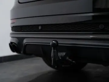 AUDI SQ8 QU COMPETITION PLUS IN&OUT CARBON MATRIX HEA