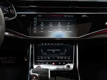 AUDI SQ8 QU COMPETITION PLUS IN&OUT CARBON MATRIX HEA