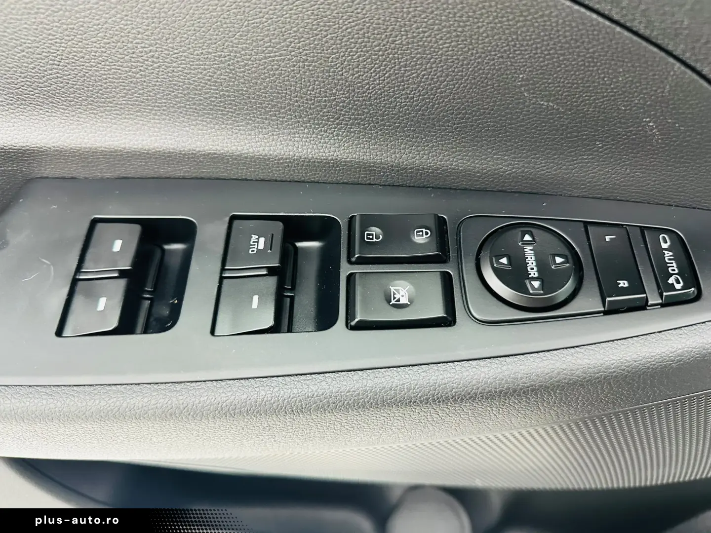 HYUNDAI TUCSON 2017 1.7D E6 Garantie 12 Luni Rate Avans 0 Do