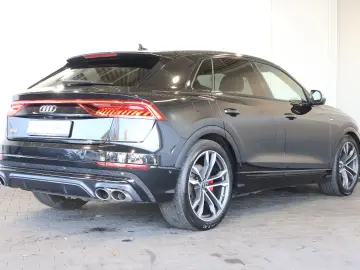 AUDI SQ8 4.0 TFSI qu.B&O NACHT LUFT HUD SOFT PANO AHK