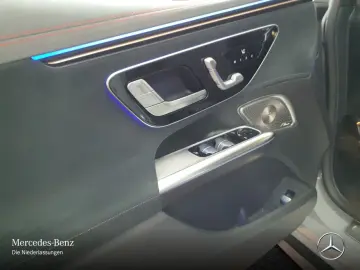 MERCEDES-BENZ EQE 500 4M AMG Night Airm HuD DigiLig …
